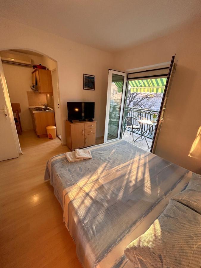 Apartment Alfirev Vodice Exteriör bild