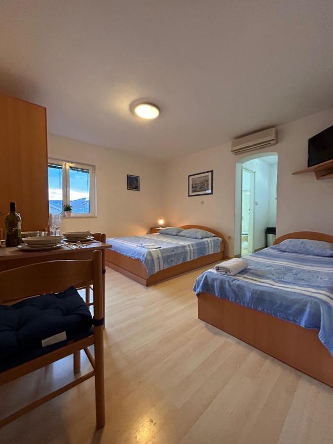 Apartment Alfirev Vodice Exteriör bild