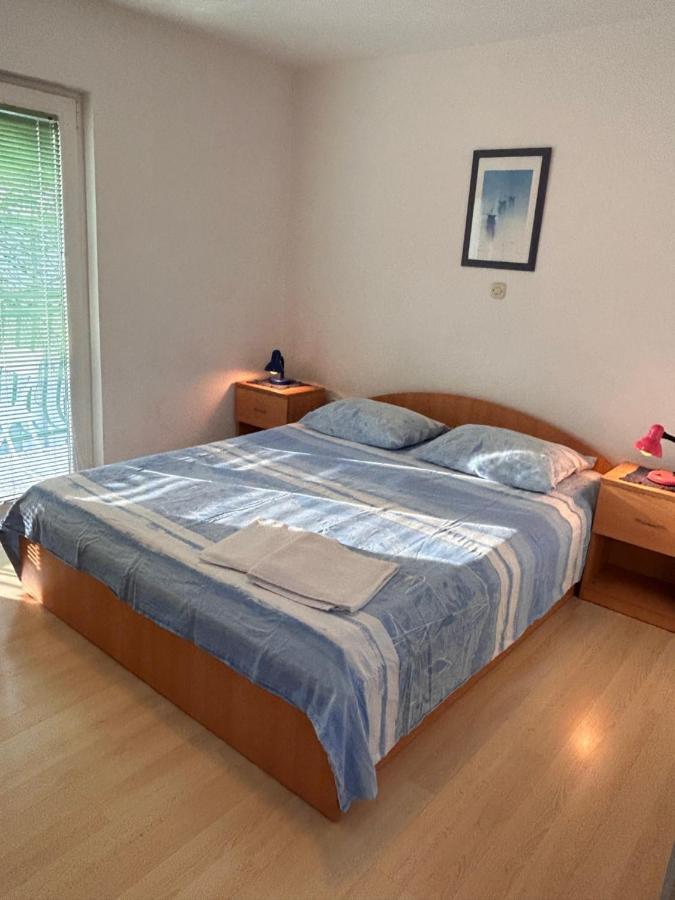 Apartment Alfirev Vodice Exteriör bild