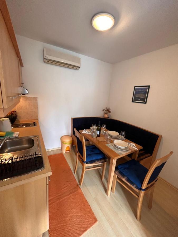Apartment Alfirev Vodice Exteriör bild